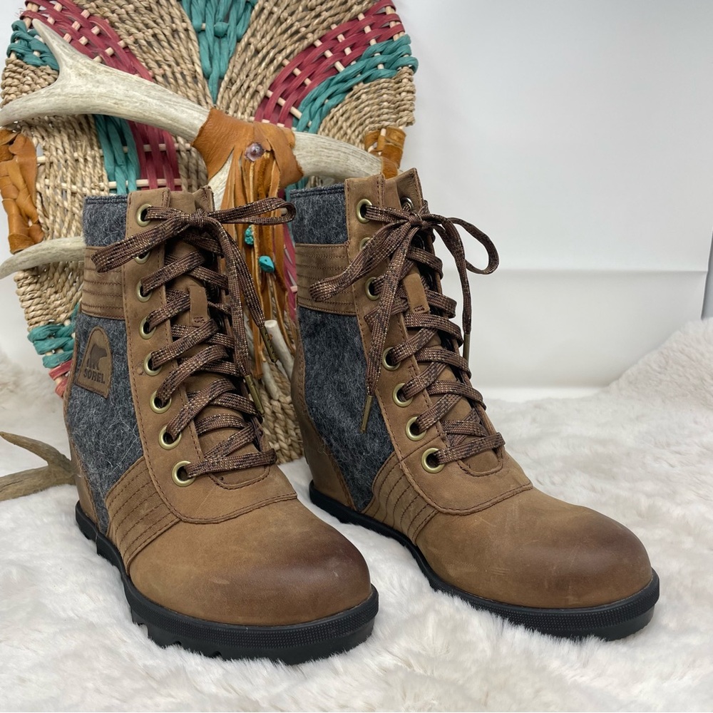 Sorel Lexie Wedge Boot Waterproof Winter Heel Sz 8